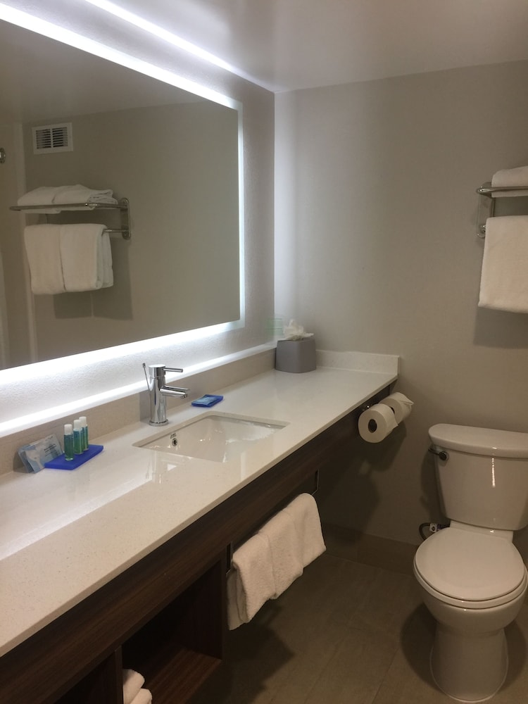 Standard Room - Photo 3