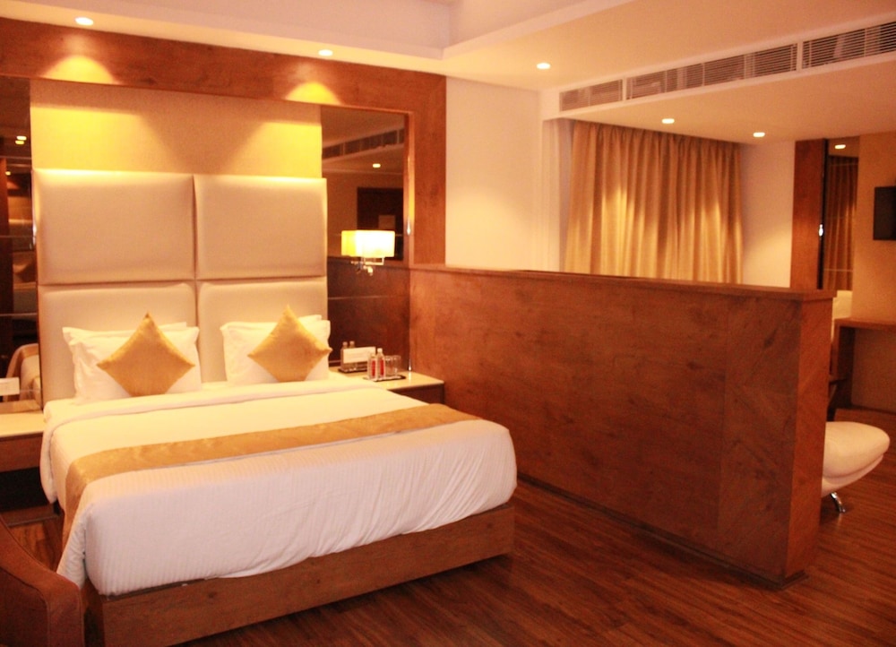 Premier Room, 1 Double Bed - Photo 42