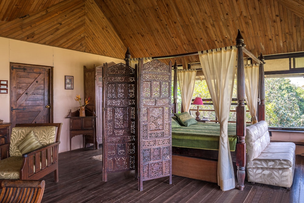 Heritage Machan Villa with Private Pool