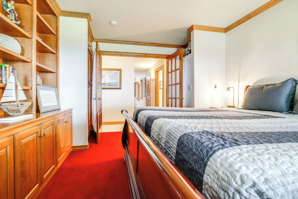 House (4 Bedrooms) photo 2