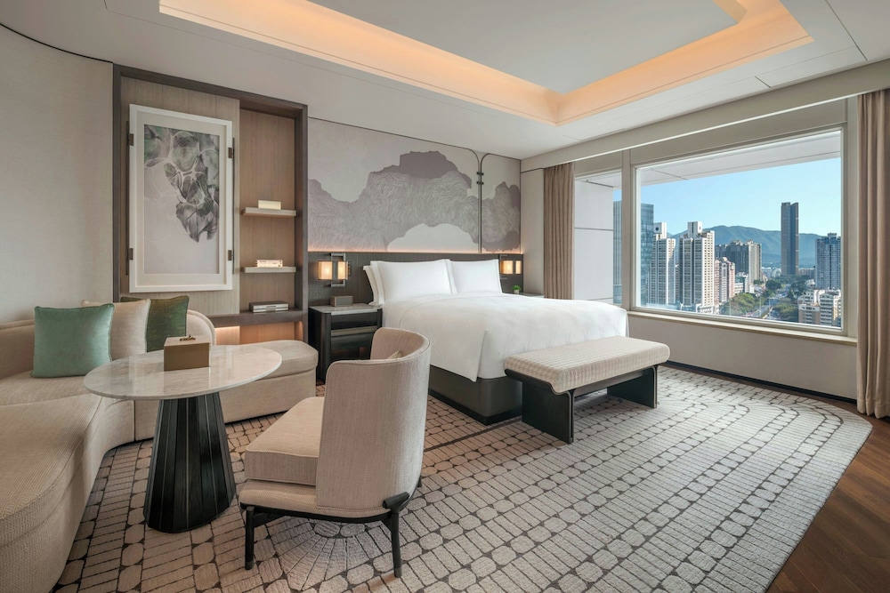 Design King Room - Photo 1