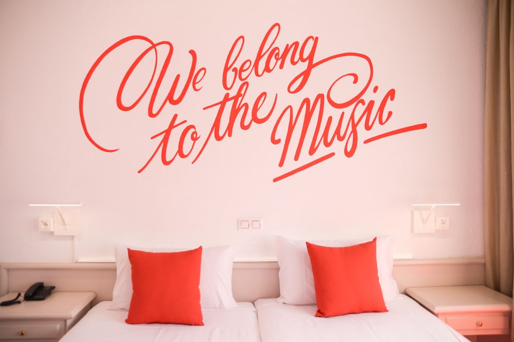 Deluxe Double Room, Balcony (2 adults) - Photo 5
