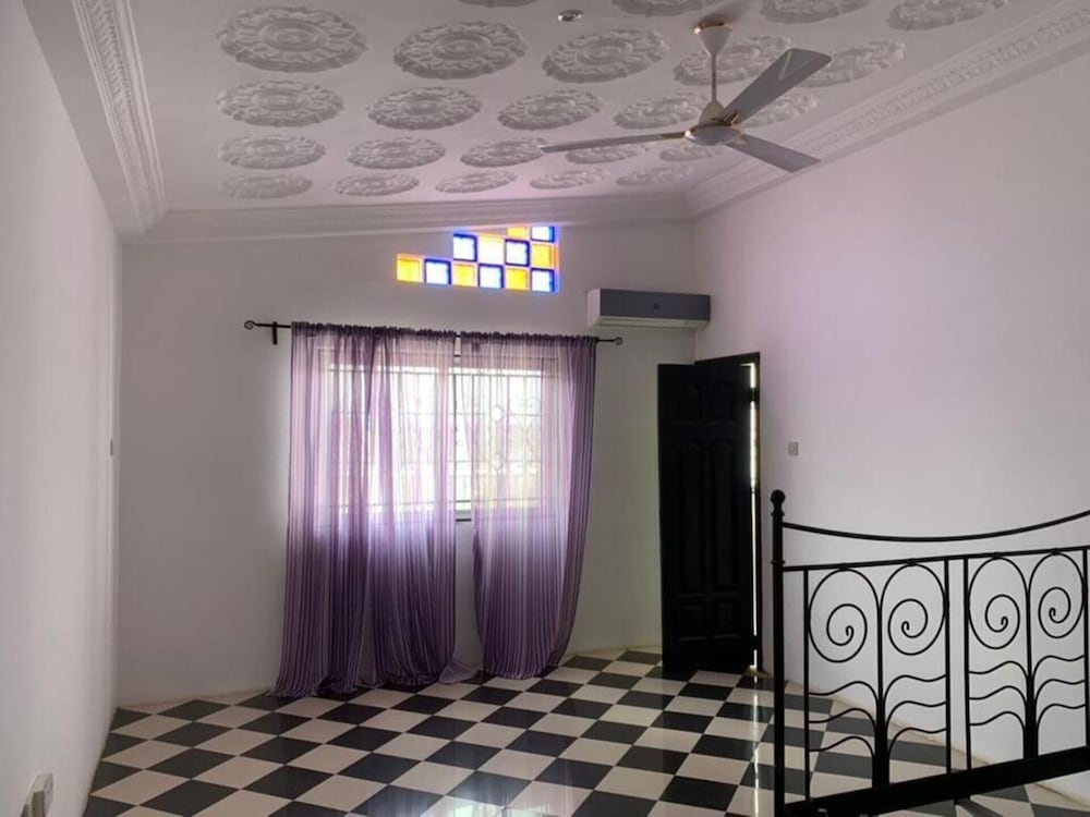 House photo 2