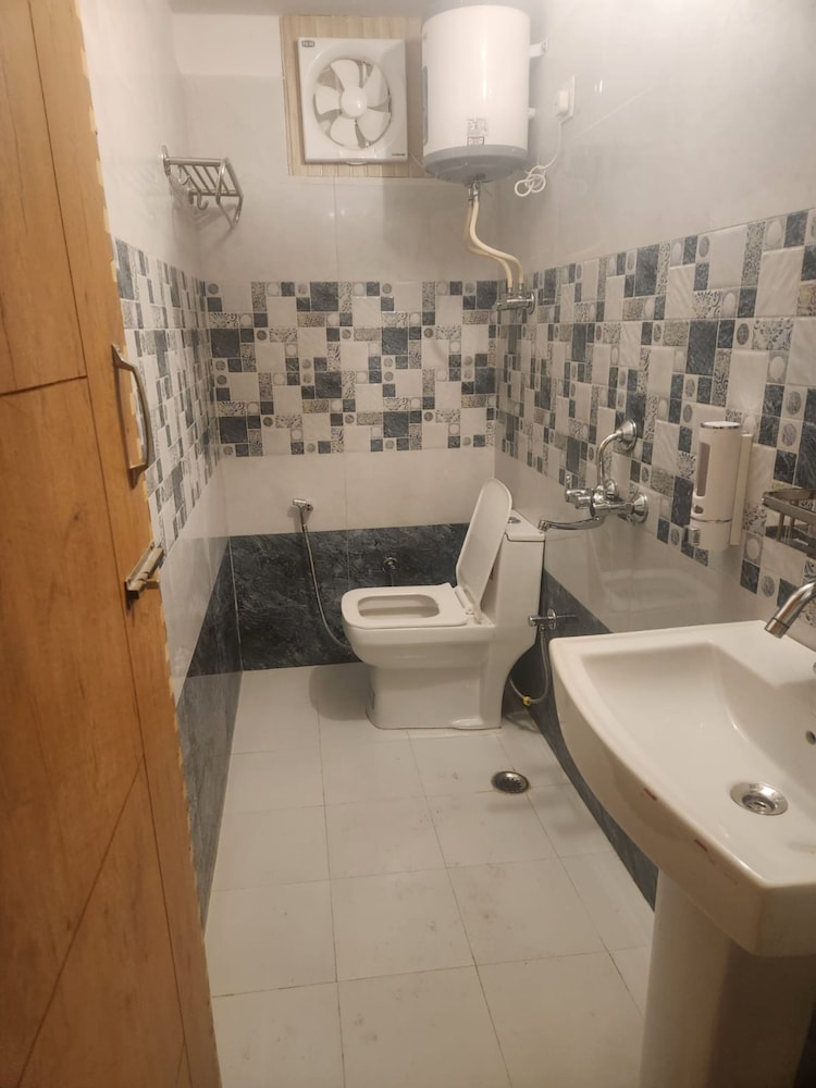 Deluxe Double Room - Photo 3