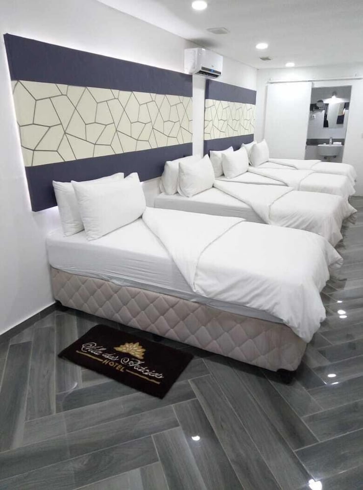 Family Quadruple Room photo 1