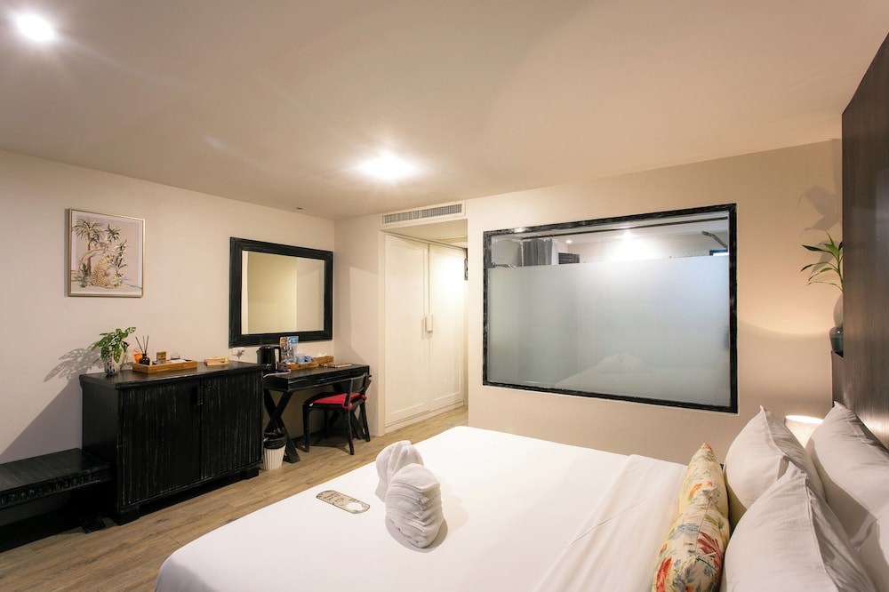 Comfort Room - Photo 12