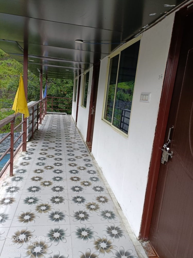 Business Double Room, Multiple Bedrooms, Mountain View photo 3