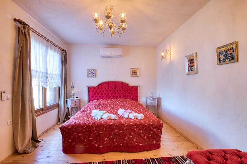 Standard Double Room photo 2