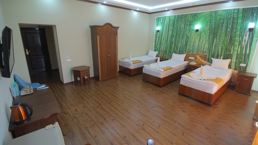 Standard Triple Room photo 3