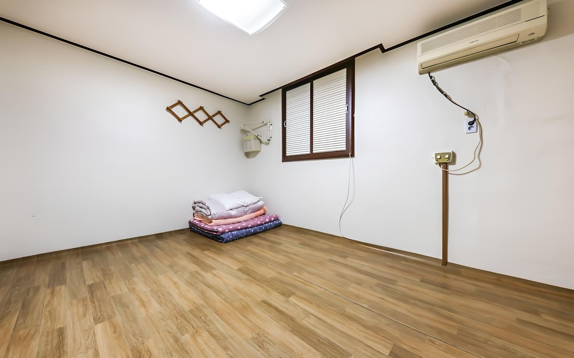 Room (On-dol) - Photo 4