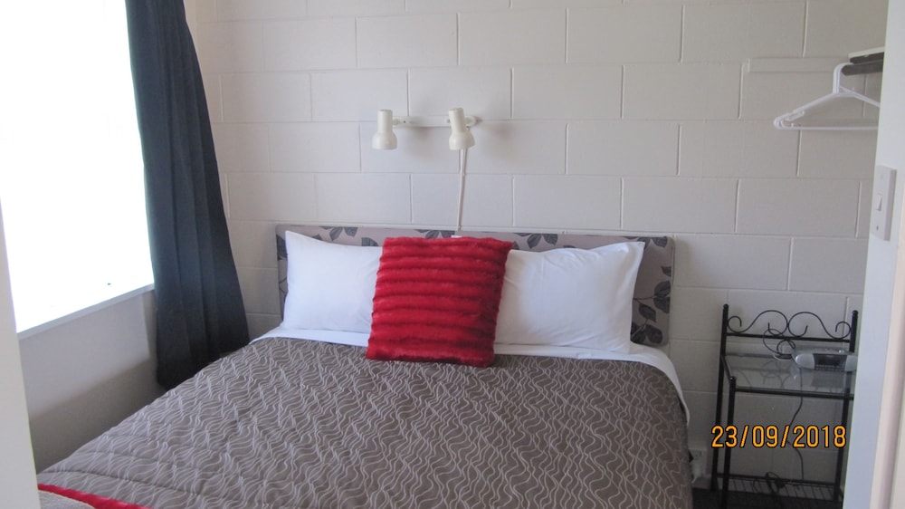 3 Bedroom Unit