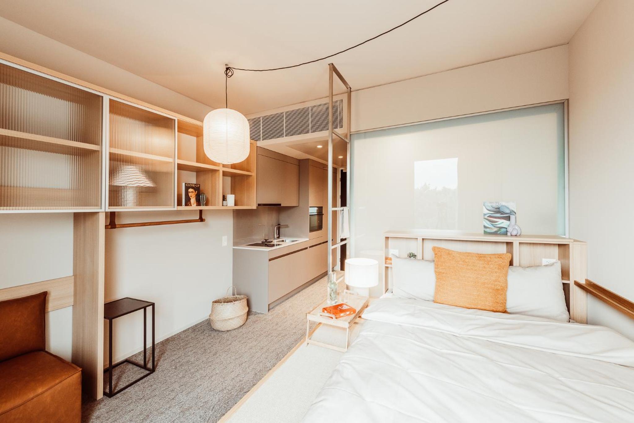 Apartment S photo 3