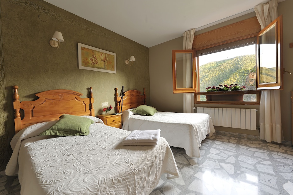 Double Room, 2 Twin Beds, Valley View photo 2