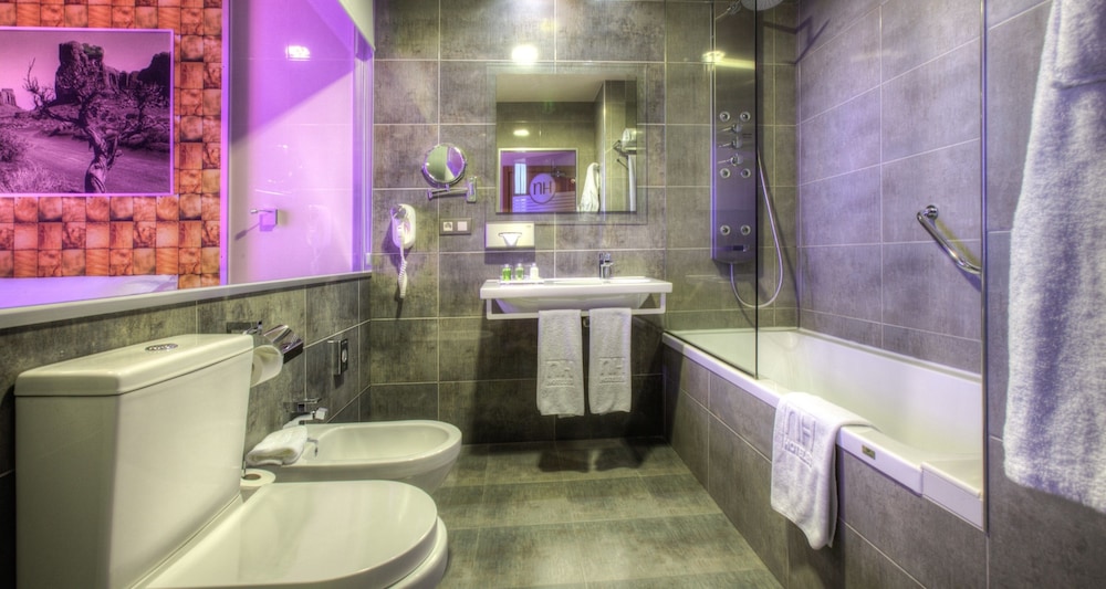 Standard Room - Photo 18