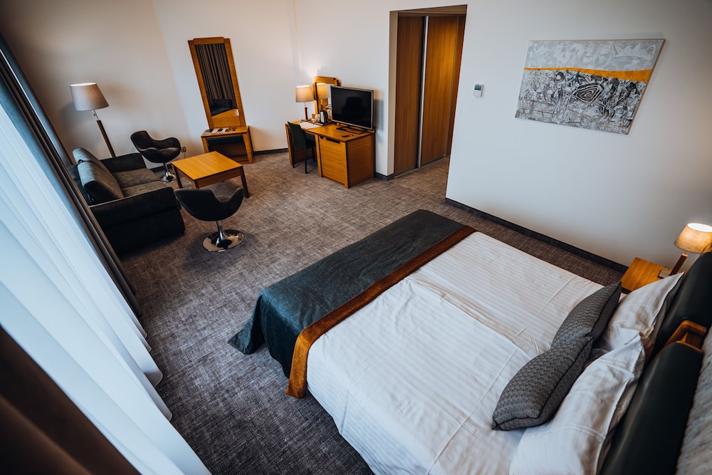 Apartment with balcony and SPA access photo 3