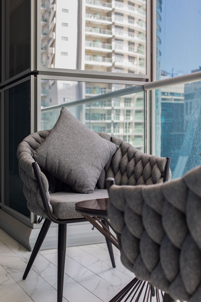 Senior Apartment, Balcony photo 2