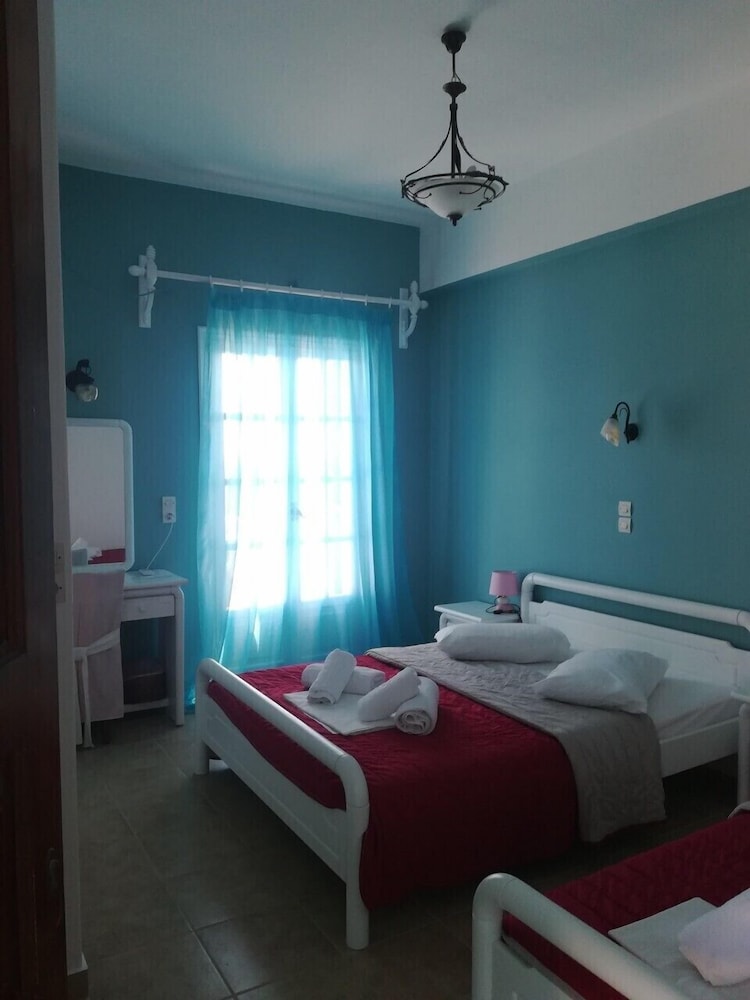 Chambre Triple, vue jardin