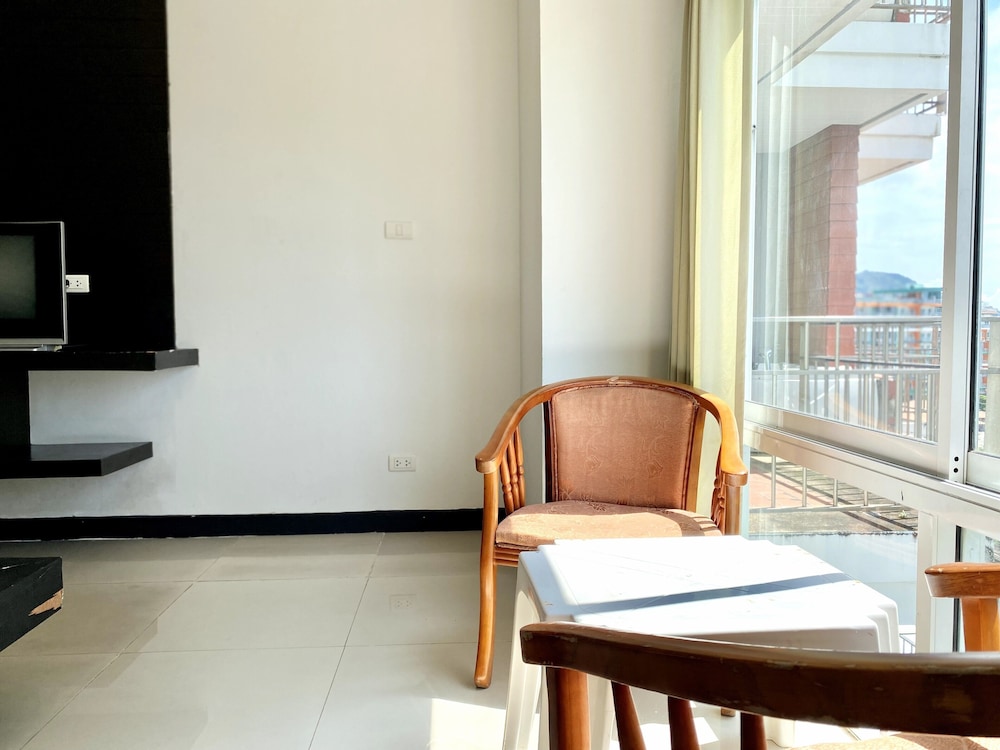 Standard Double Room - Photo 5