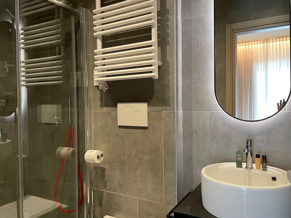 Superior Room - Photo 10