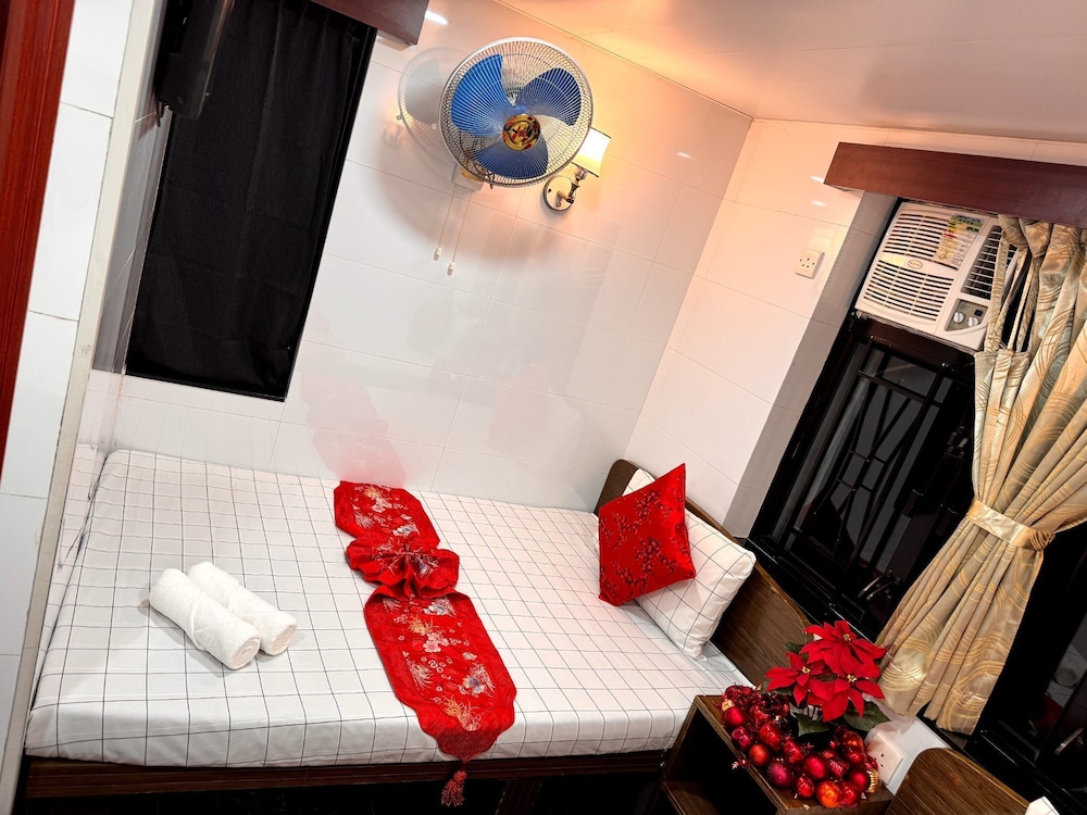 Basic Double Room photo 3