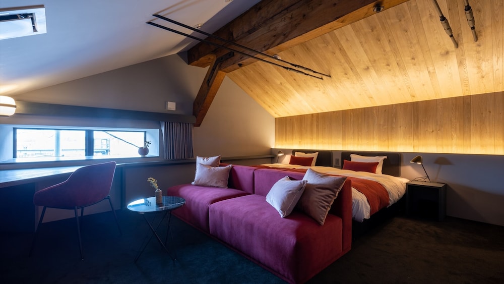 Economy Twin Room, Non Smoking