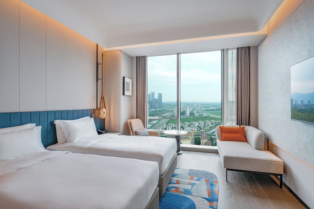 Standard Room, 2 Twin Beds, City View photo 1