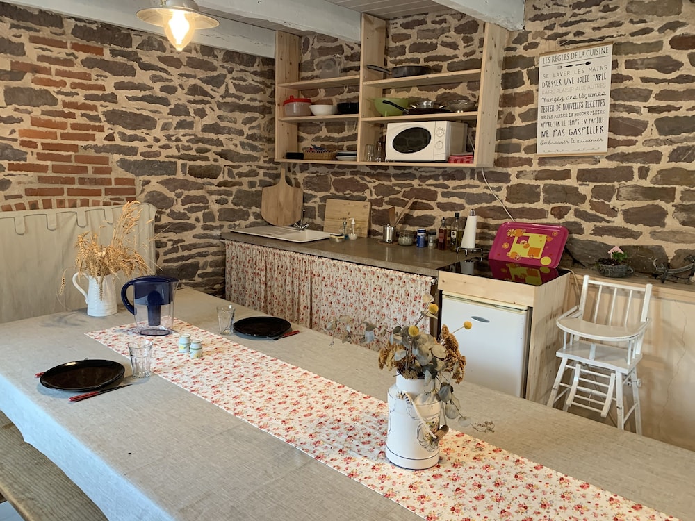 Family Room photo 2