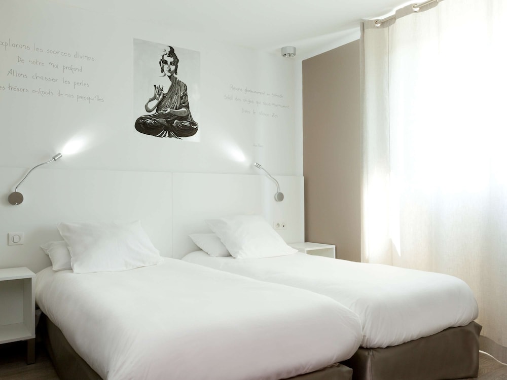Standard Suite, 2 Double Beds, Connecting Rooms photo 2