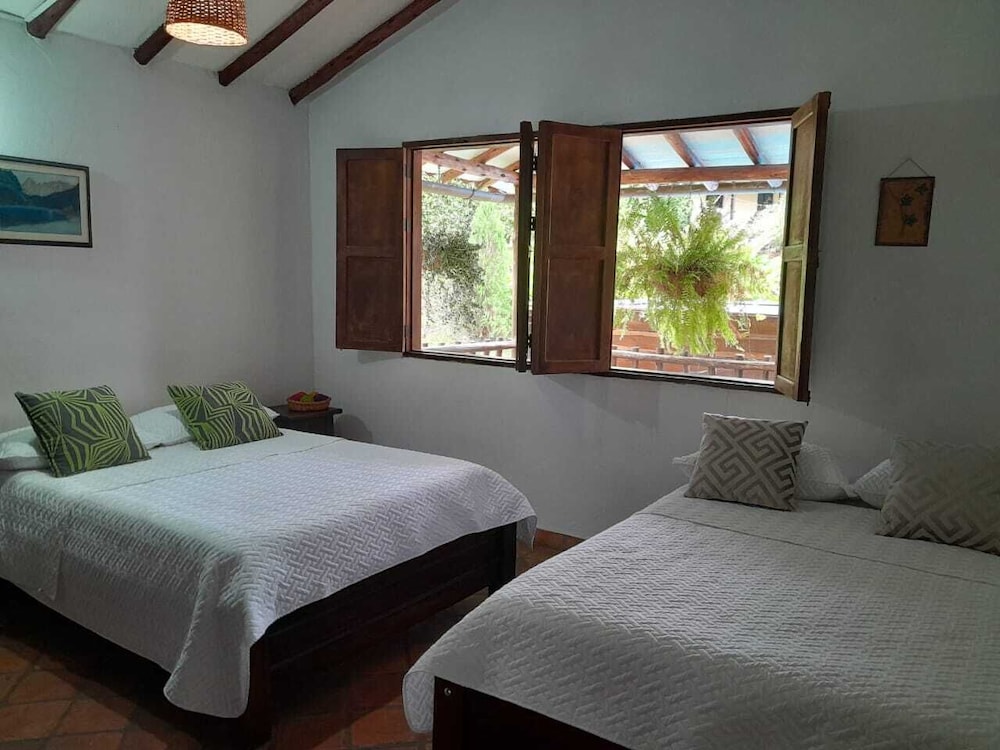 Comfort Quadruple Room, 2 Queen Beds photo 1