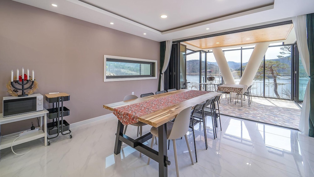 Basic Room, 2 Bedrooms (Dokche poolvilla(2floor,party room)) - Photo 3