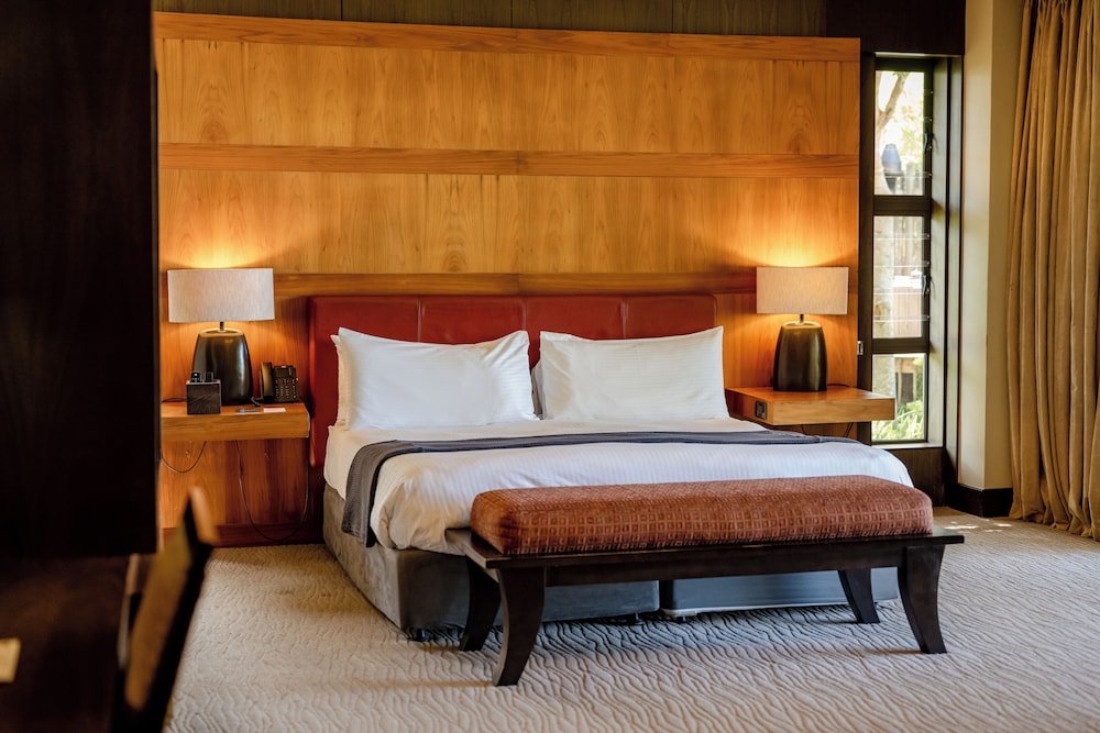 Nature One Bed Room Suite