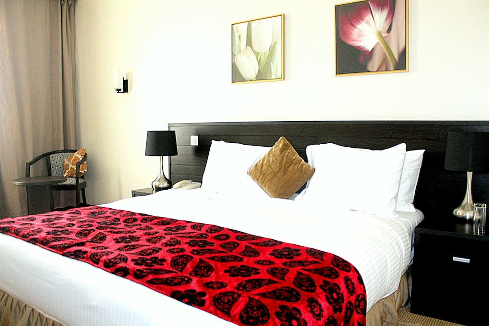 Deluxe Room, 2 Double Beds, Courtyard View photo 1
