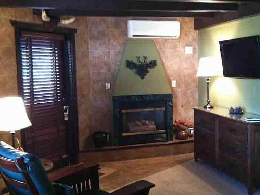 Superior Double Room, Ensuite (Copper Canyon King Room) photo 3