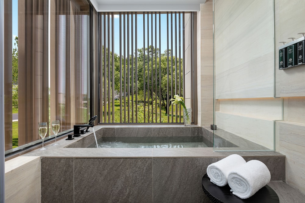 Suite, 1 Bedroom (Private Hot Spring) photo 3
