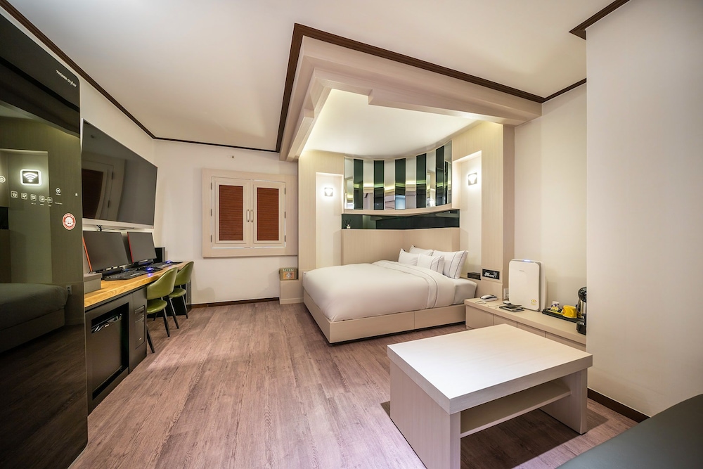 Premium Room photo 2
