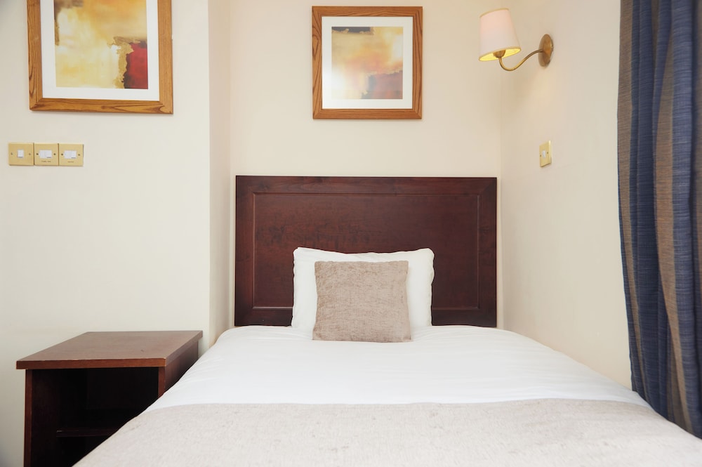 Single Room photo 3