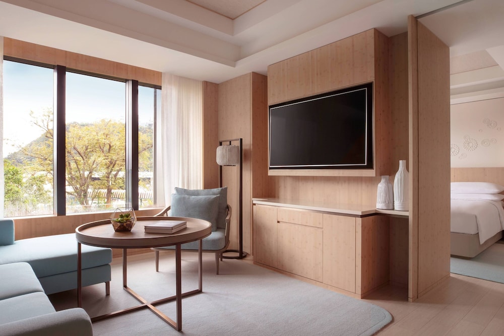 Club Suite, 1 Bedroom photo 1