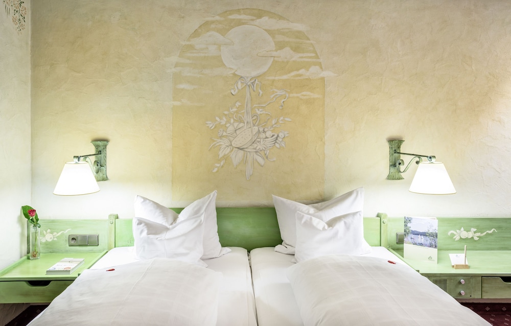 Superior Suite - Photo 2