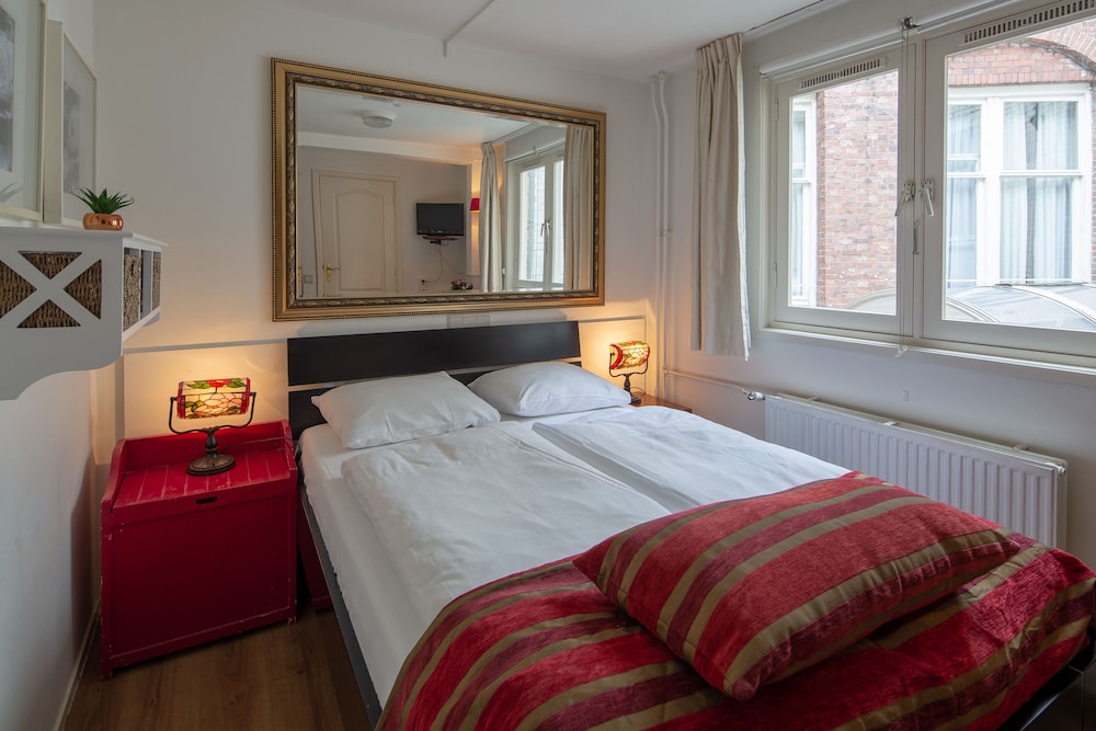 Standard Twin Room photo 1