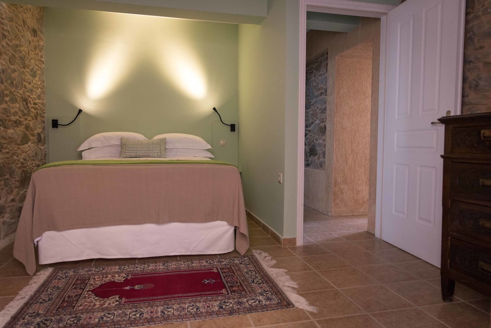 Junior Suite, City View