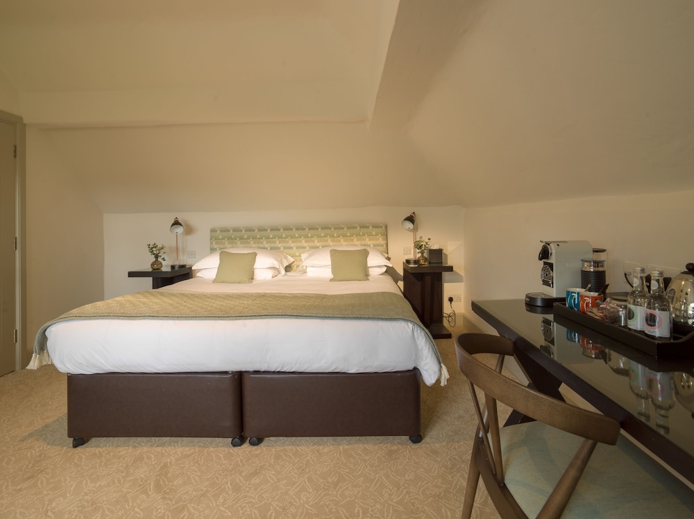 Hilltop Classic Room