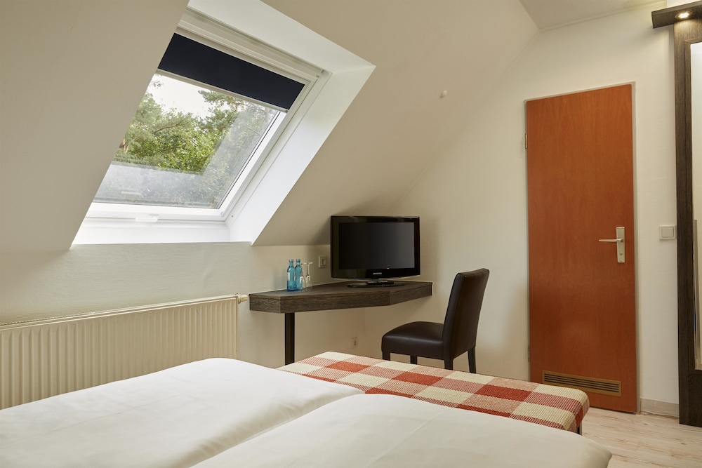 Superior Double or Twin Room, 1 Bedroom - Photo 4