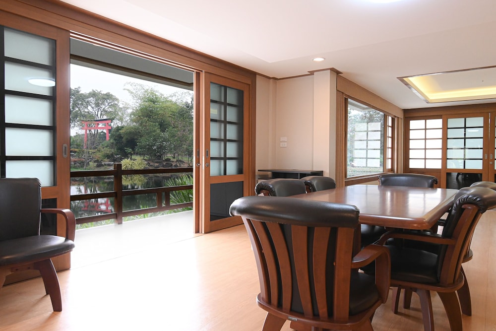Villa Three Bedroom Japanese - Photo 16