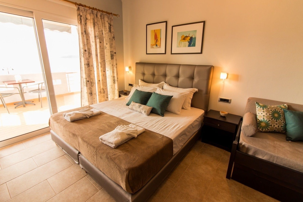 Comfort Apartment, 1 Bedroom, Beach View, Beachfront