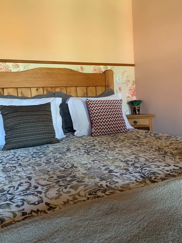 Basic Triple Room photo 2