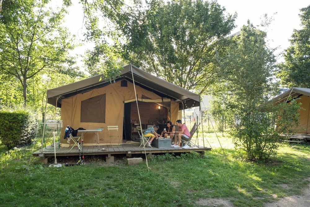 Comfort Tent photo 1