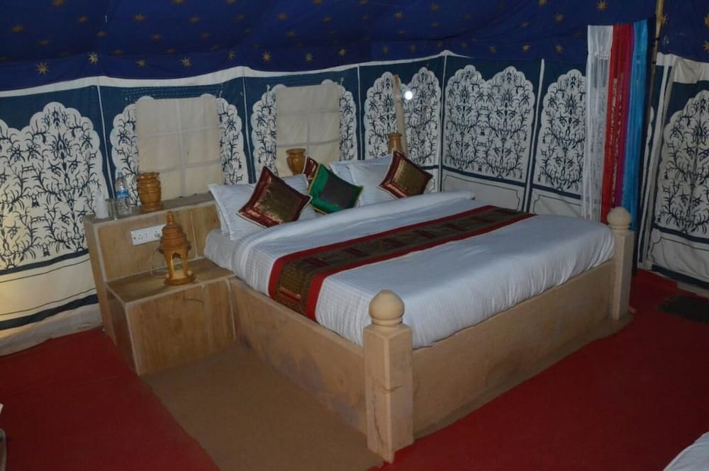 Deluxe Tent, 1 Bedroom, Accessible, Resort View