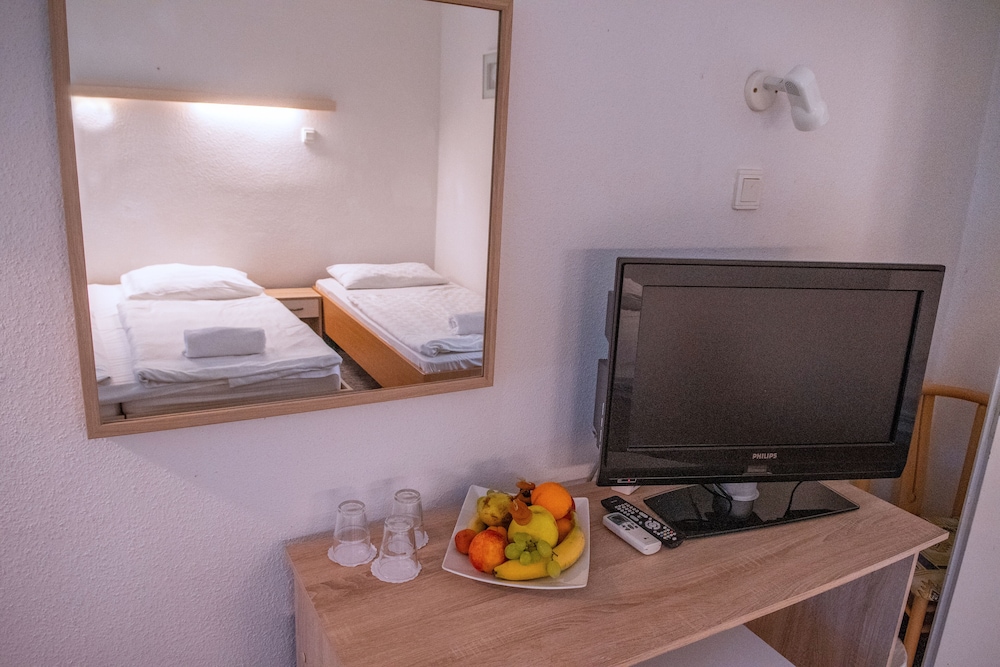 Triple Room, Balcony photo 3