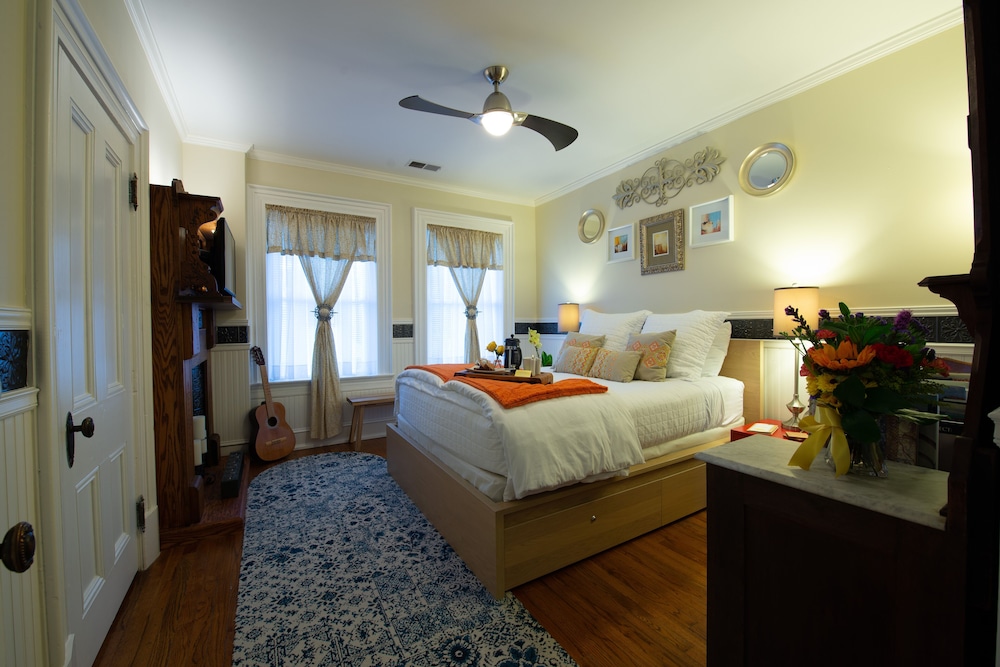 Old Kate’s Room photo 2