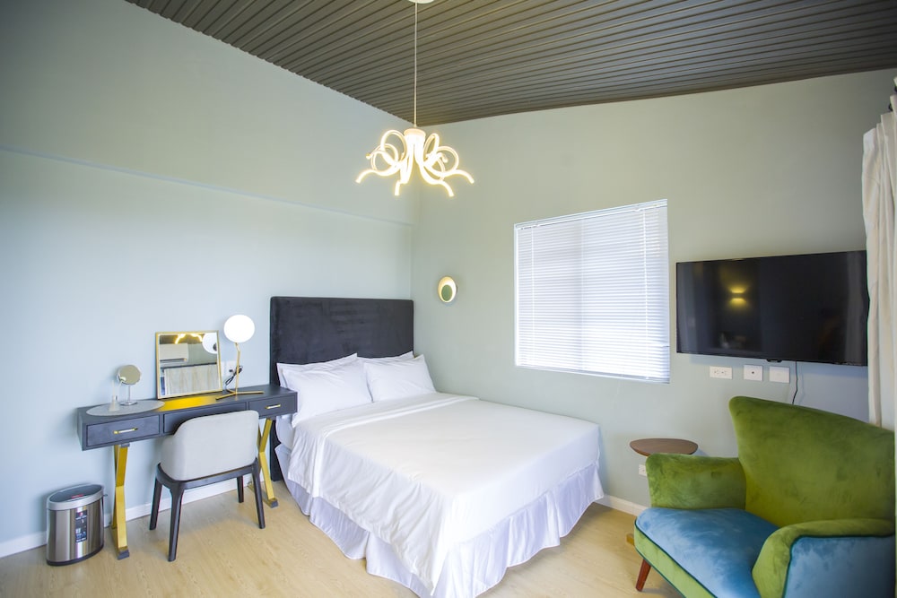 Quadruple Room, Shared Bathroom